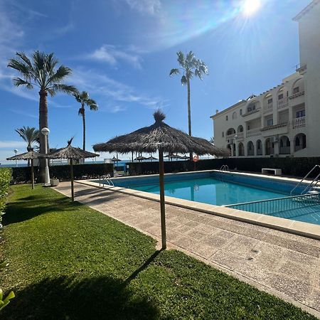 Apartamento Muchavista Primera Linea De Playa By El Conserje El Campello Eksteriør billede