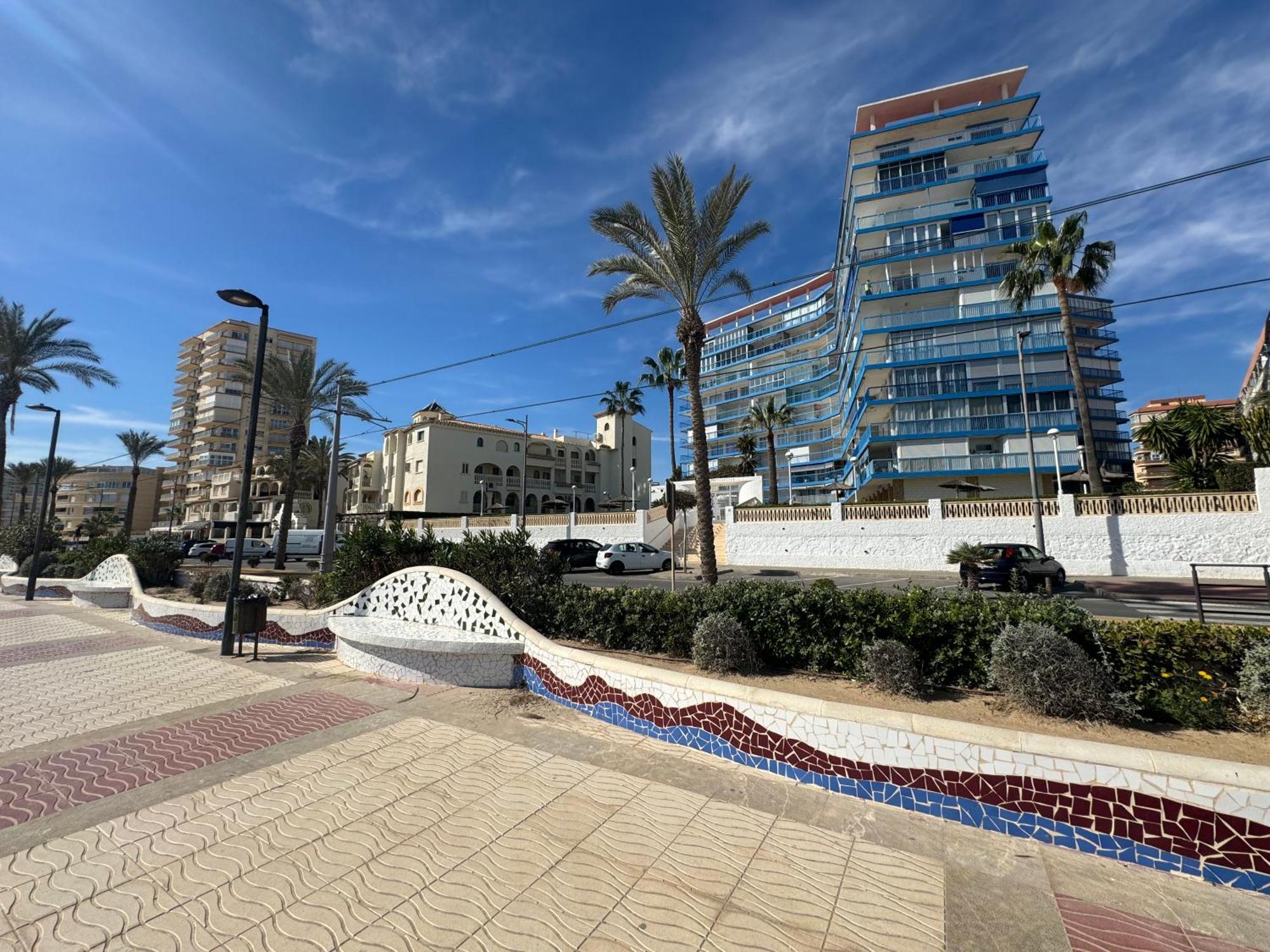 Apartamento Muchavista Primera Linea De Playa By El Conserje El Campello Eksteriør billede